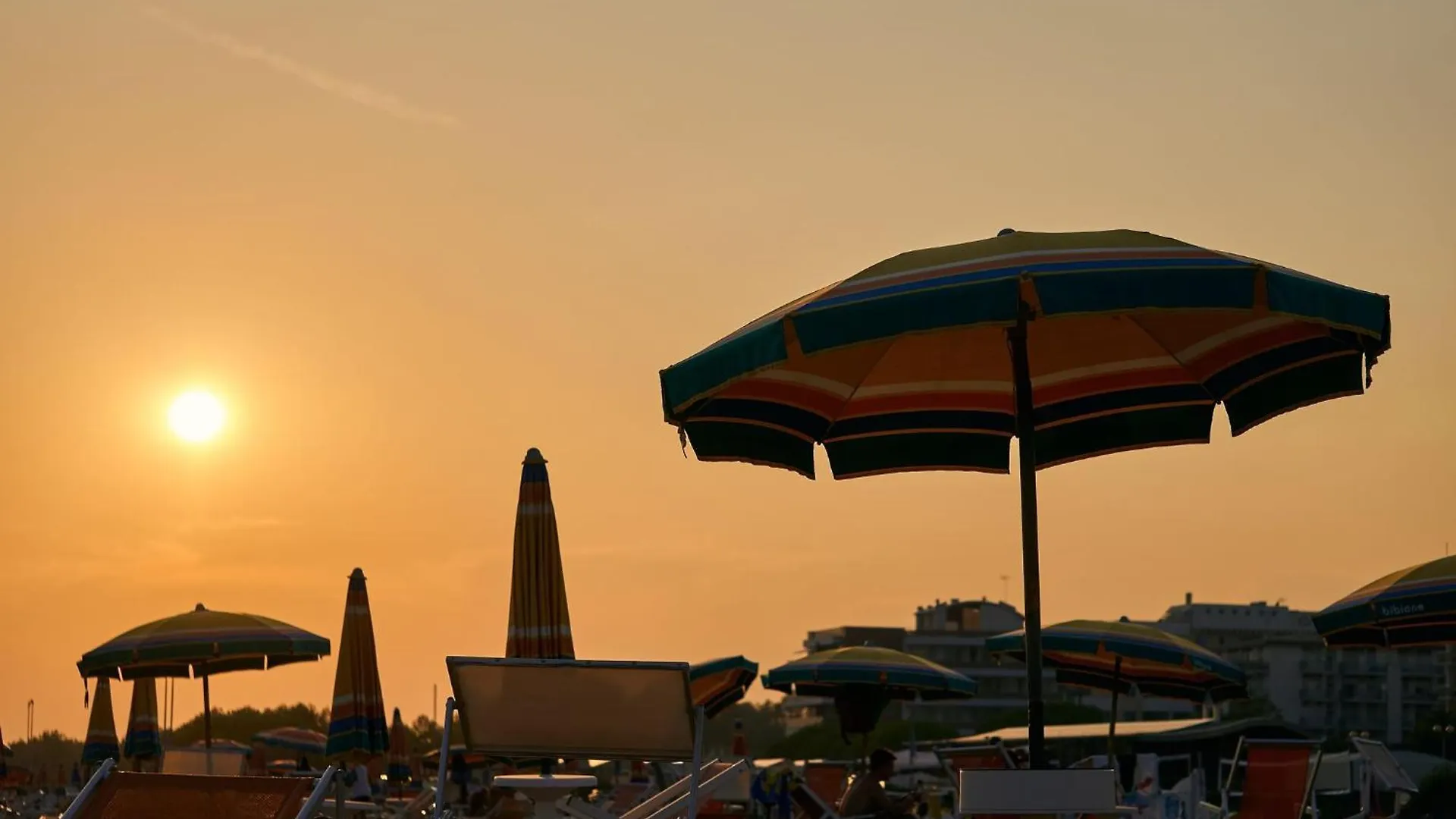 Beachfront Apartment With A Big Terrace Bibione